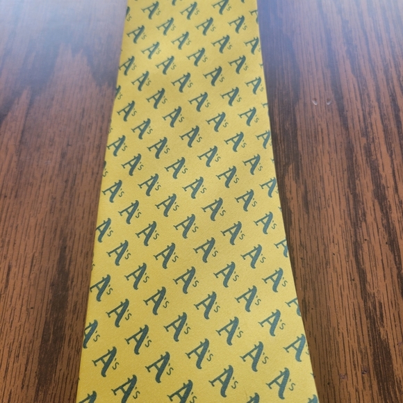 Oakland A's Tie. Adult - Picture 3 of 6